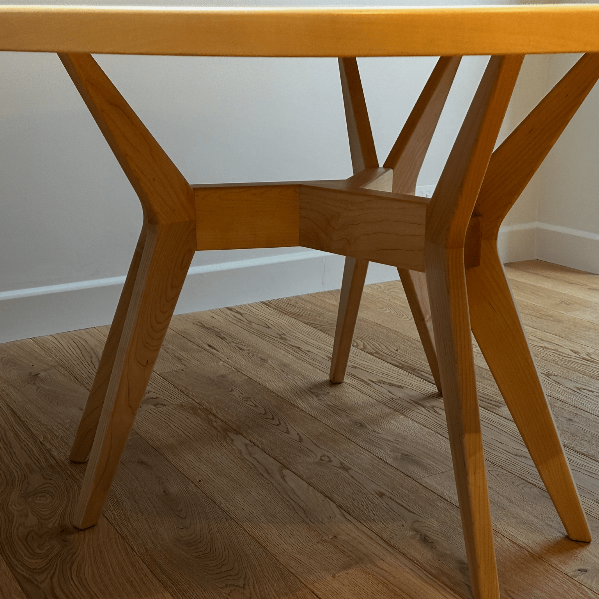 Mid century modern design dining table